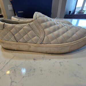 SAM EDELMAN Women's Size 7 White Quilted Sneakers used